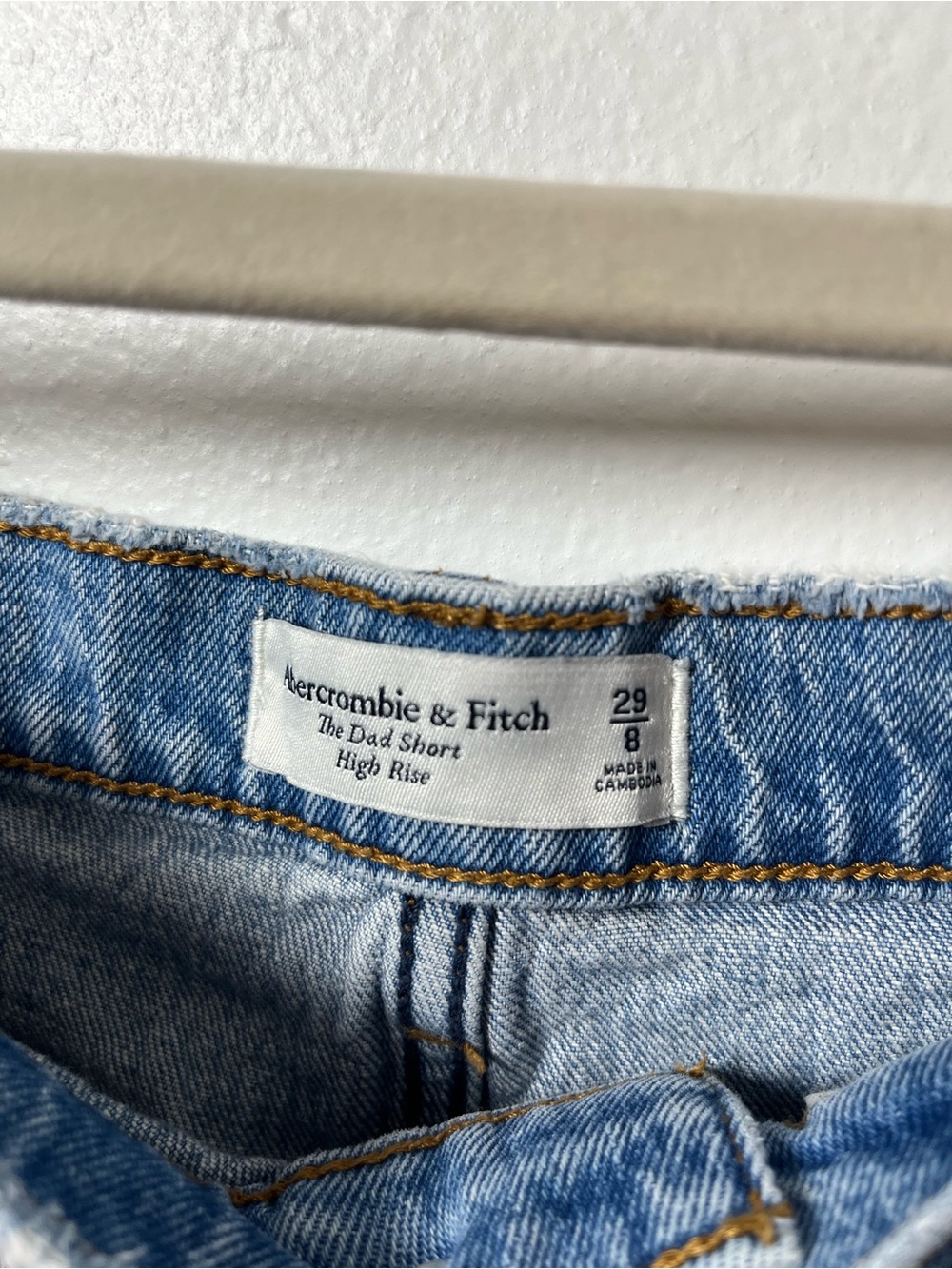 Abercrombie & Fitch SIZE 29/8 Light Blue Denim Frayed Hem Shorts 4 1/2” inseam - Picture 9 of 9
